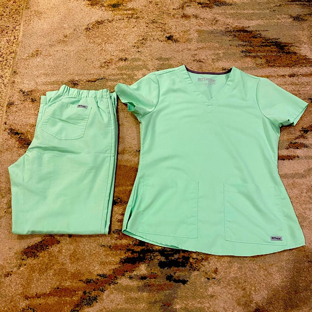 Mint green scrub top & bottoms